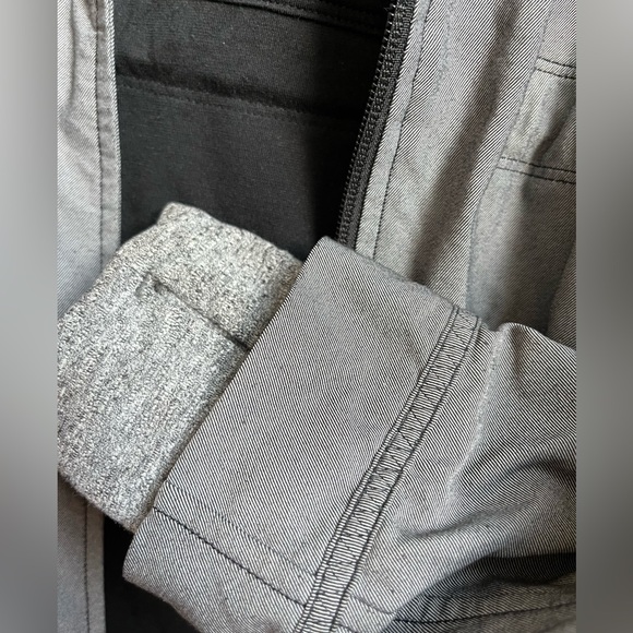 Lululemon Ivivva Shine Your Inner Light On the Go Jacket size 12 - Picture 6 of 11